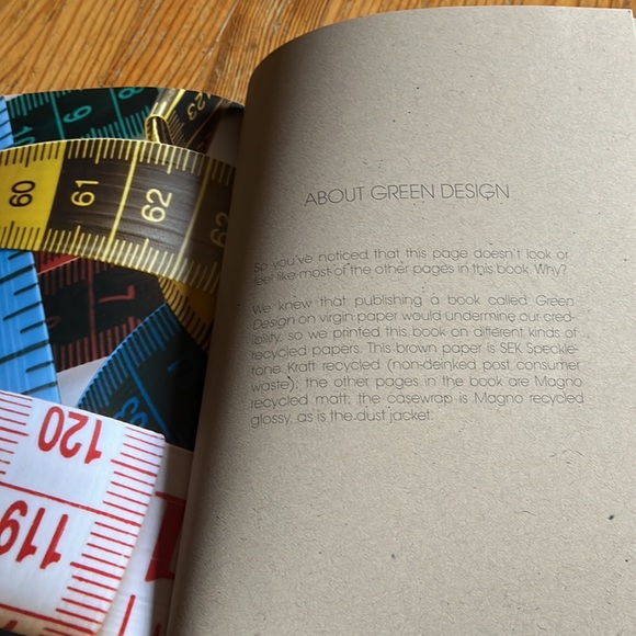 3 for $10 Green Design by Buzz Poole Hardback Book - Picture 14 of 15